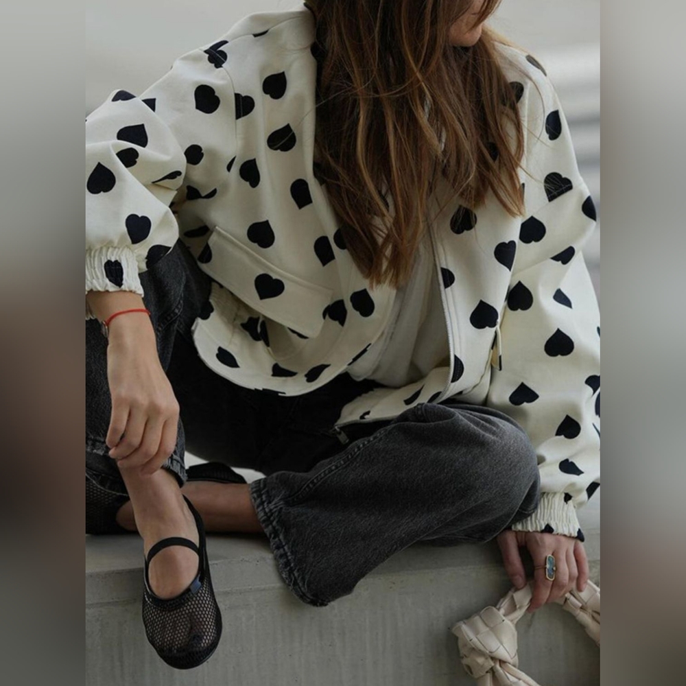 Heart Print Collared Neck Zip-Up Jacket - Picture 2 of 9
